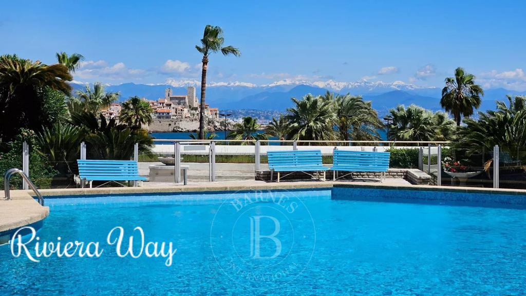 7 room apartment in Antibes, 260 m², photo #9, listing #99397704