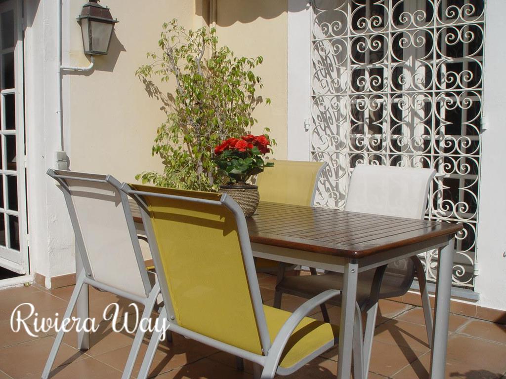 Villa in Cap d'Antibes, 180 m², photo #2, listing #63487662