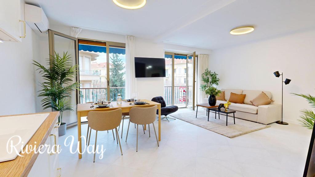 3 room apartment in Le Carré d'Or, 74 m², photo #2, listing #105968016