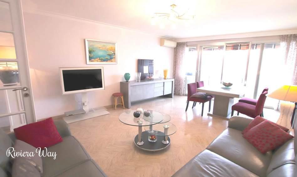 3 room apartment in Juan-les-Pins, 93 m², photo #2, listing #103961844