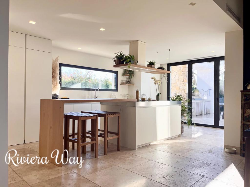 5 room villa in Biot, photo #10, listing #103248600