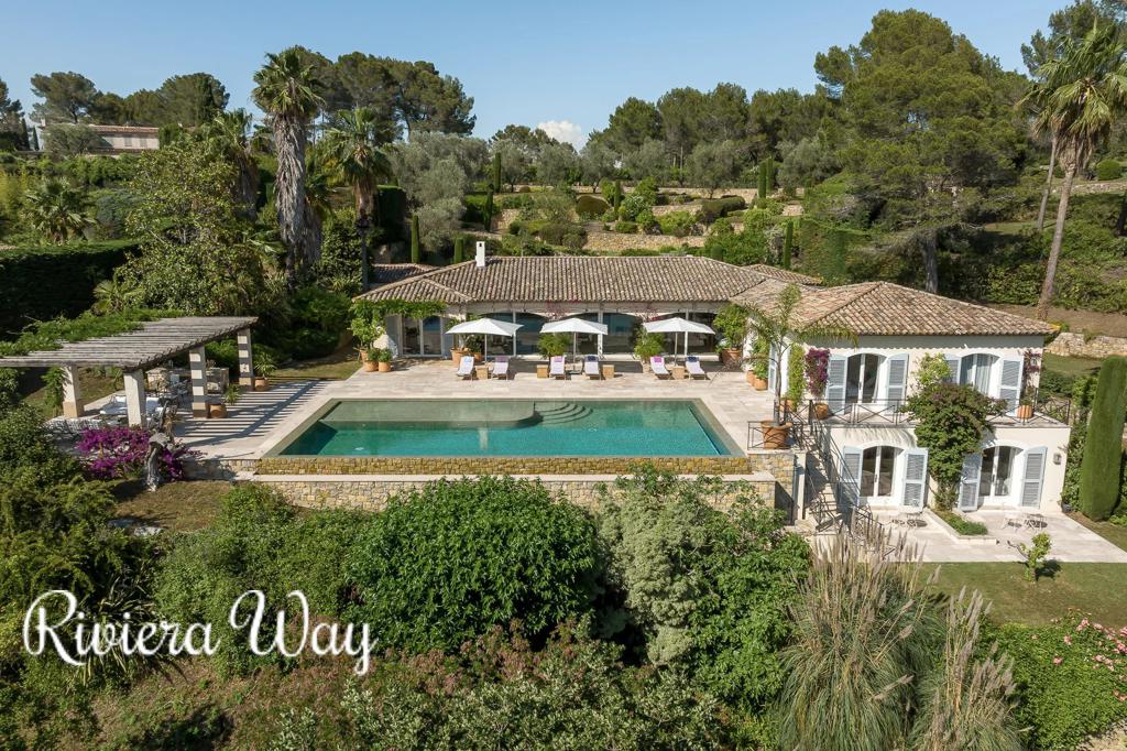 10 room villa in Muan-Sarthe, photo #1, listing #107156448