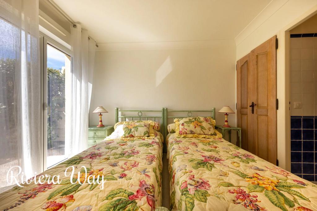 3 room apartment in Cap d'Antibes, photo #5, listing #100511838