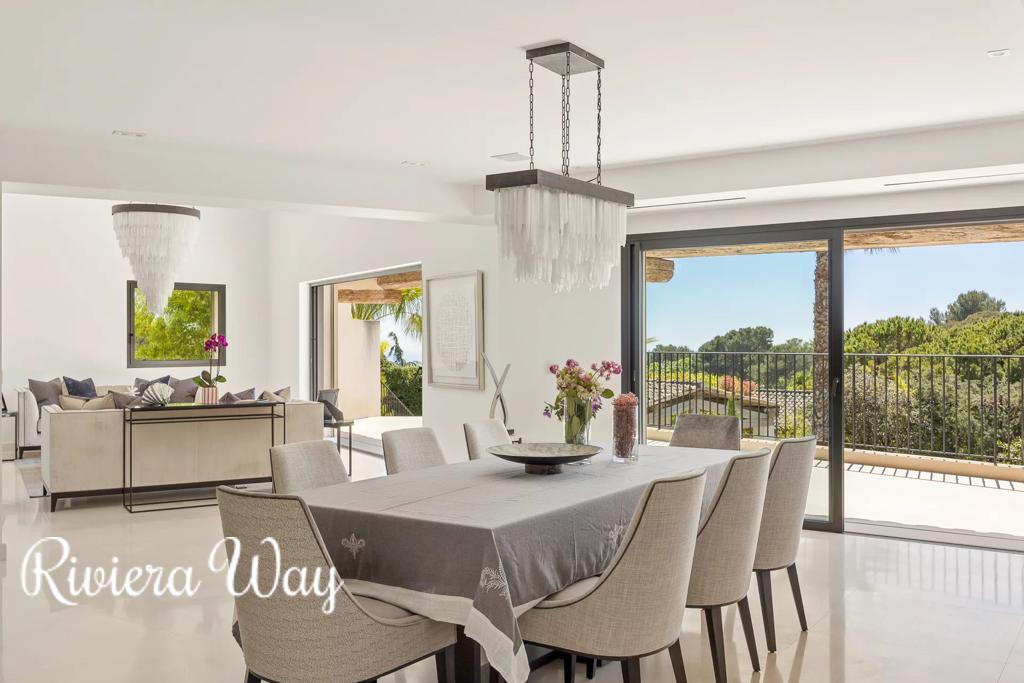 9 room villa in La Colle-sur-Loup, photo #8, listing #105846300