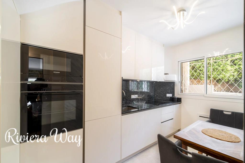 4 room apartment in Agay, photo #2, listing #103354146
