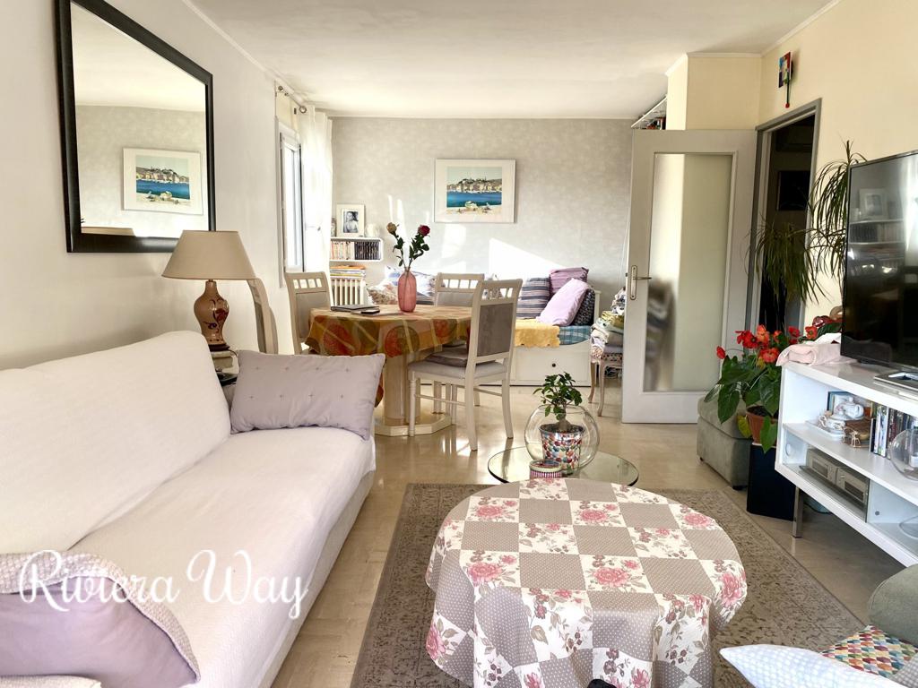 4 room apartment in Cannes, photo #3, listing #91151130