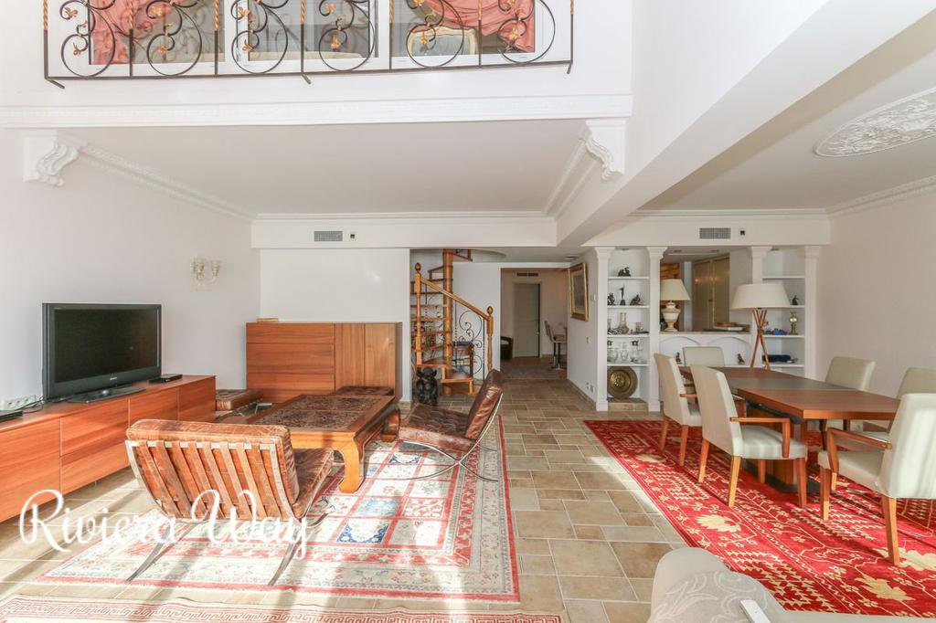 3 room apartment in Beausoleil, 142 m², photo #1, listing #100677108