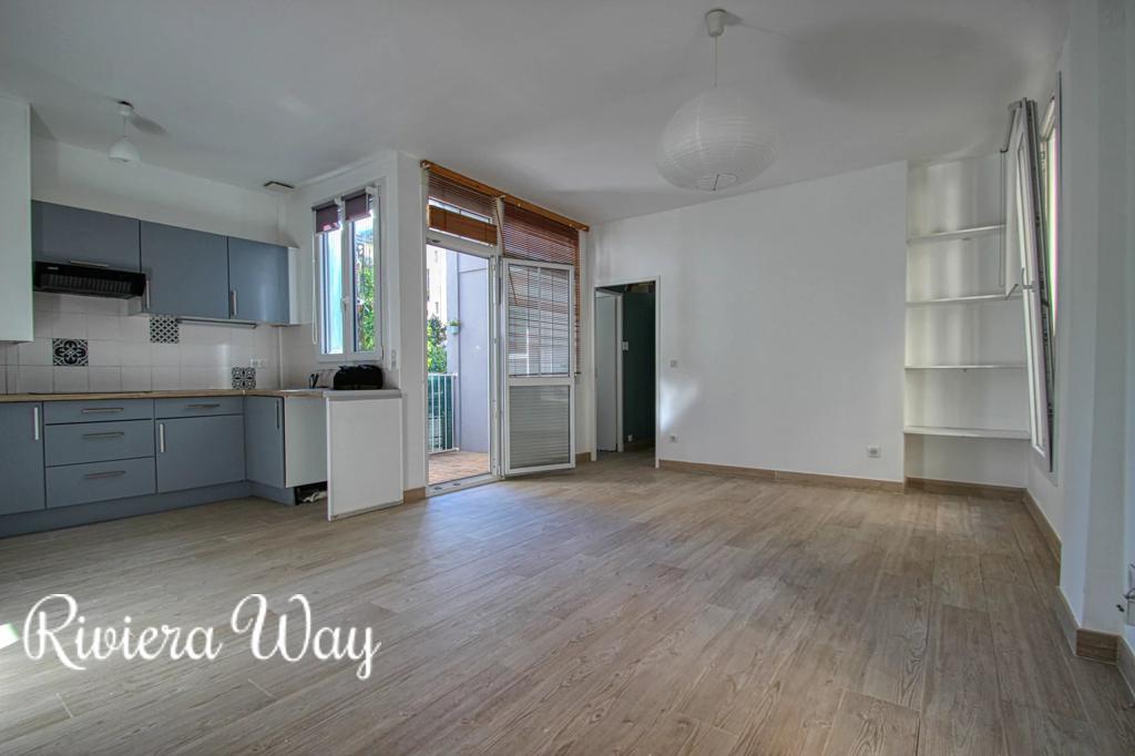 2 room apartment in Nice, photo #5, listing #105765786