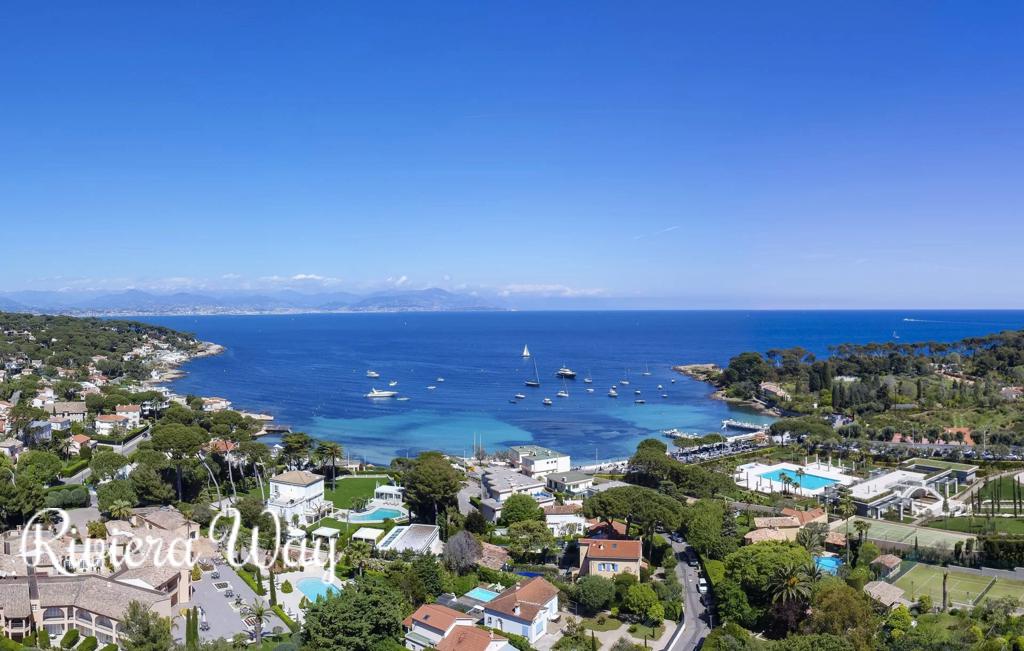 4 room apartment in Cap d'Antibes, photo #6, listing #94660818