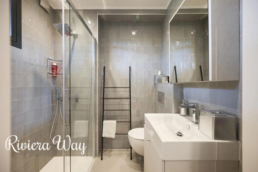 8 room villa in Californie - Pezou, photo #8, listing #102956742