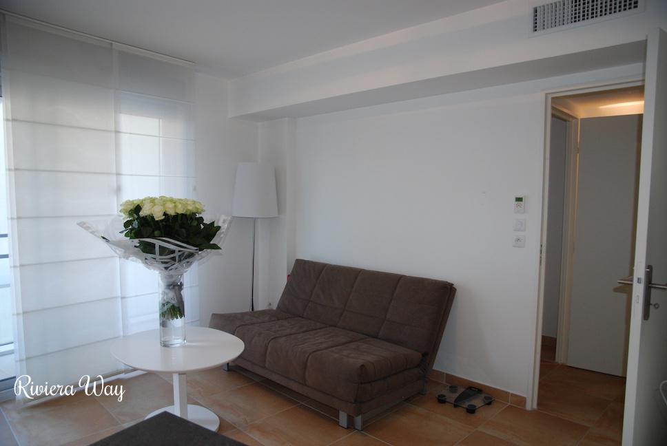 Apartment in Nice, 40 m², photo #2, listing #70802886