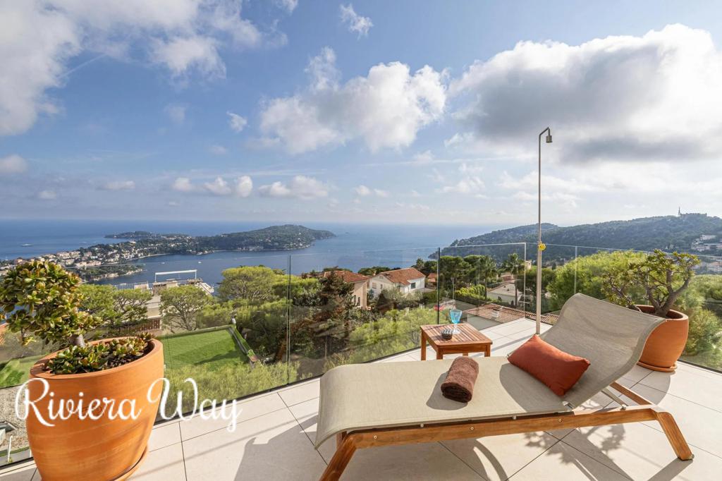 5 room villa in Villefranche-sur-Mer, photo #7, listing #107279676