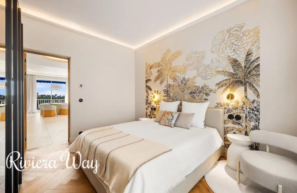 3 room apartment in Cannes, photo #8, listing #106401792
