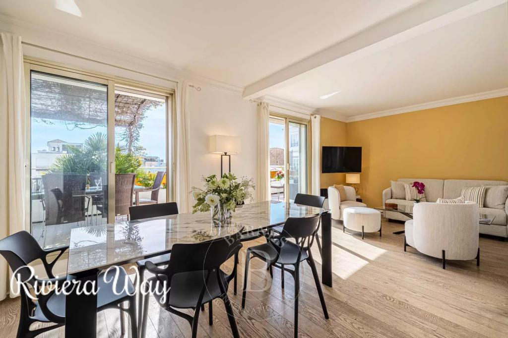 3 room apartment in Cannes, photo #10, listing #93474024