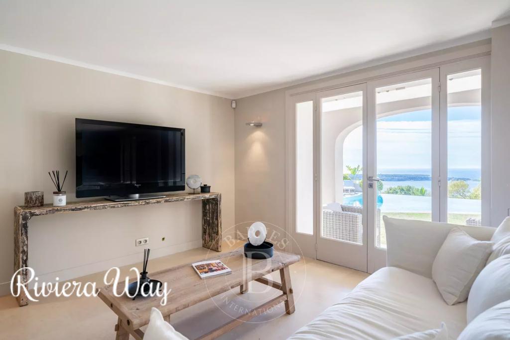 6 room villa in Cannes, photo #6, listing #99725934