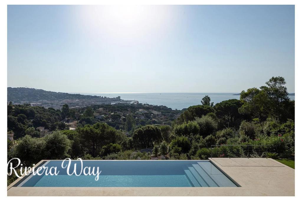 5 room villa in Sainte-Maxime, photo #7, listing #104479788