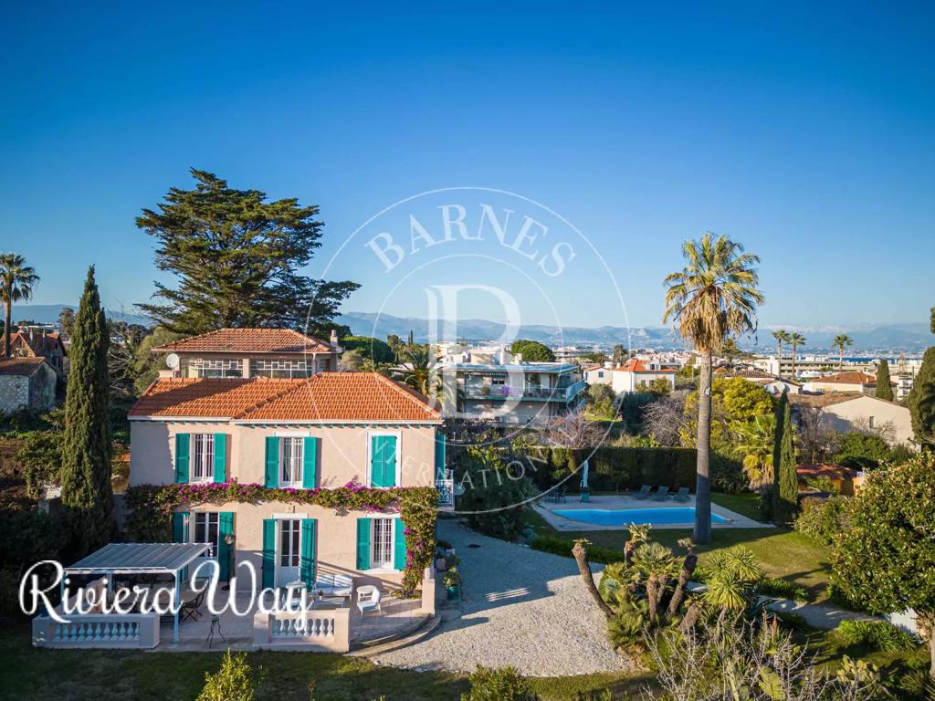 9 room villa in Cap d'Antibes, photo #9, listing #92914122