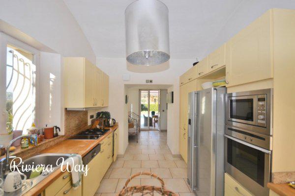 8 room villa in Antibes, 300 m², photo #9, listing #75180168