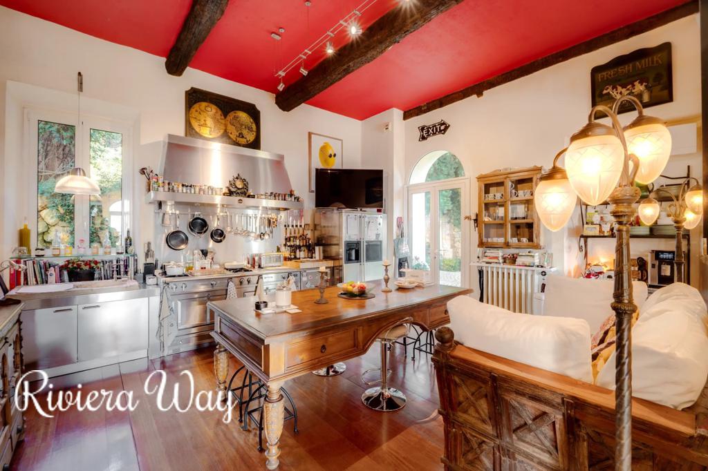 Villa in Èze, photo #5, listing #102637248