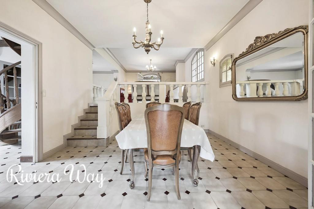 5 room villa in Peymeinade, photo #8, listing #103260864