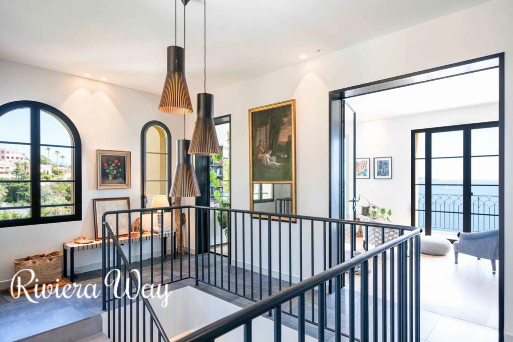 10 room villa in Theoule-sur-Mer, photo #7, listing #103834626