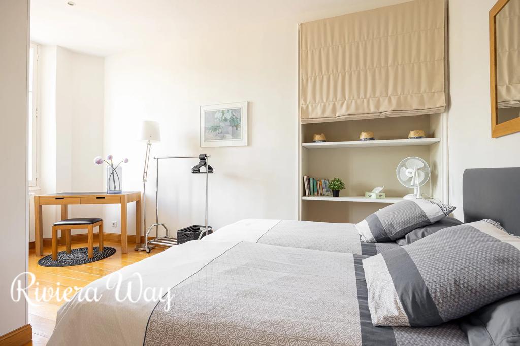 3 room apartment in Cannes, photo #7, listing #103787880