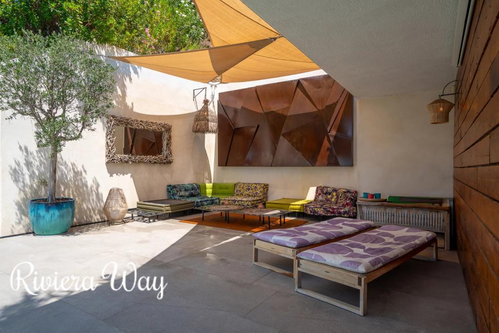 5 room villa in Roquebrune-sur-Argens, photo #10, listing #106670676