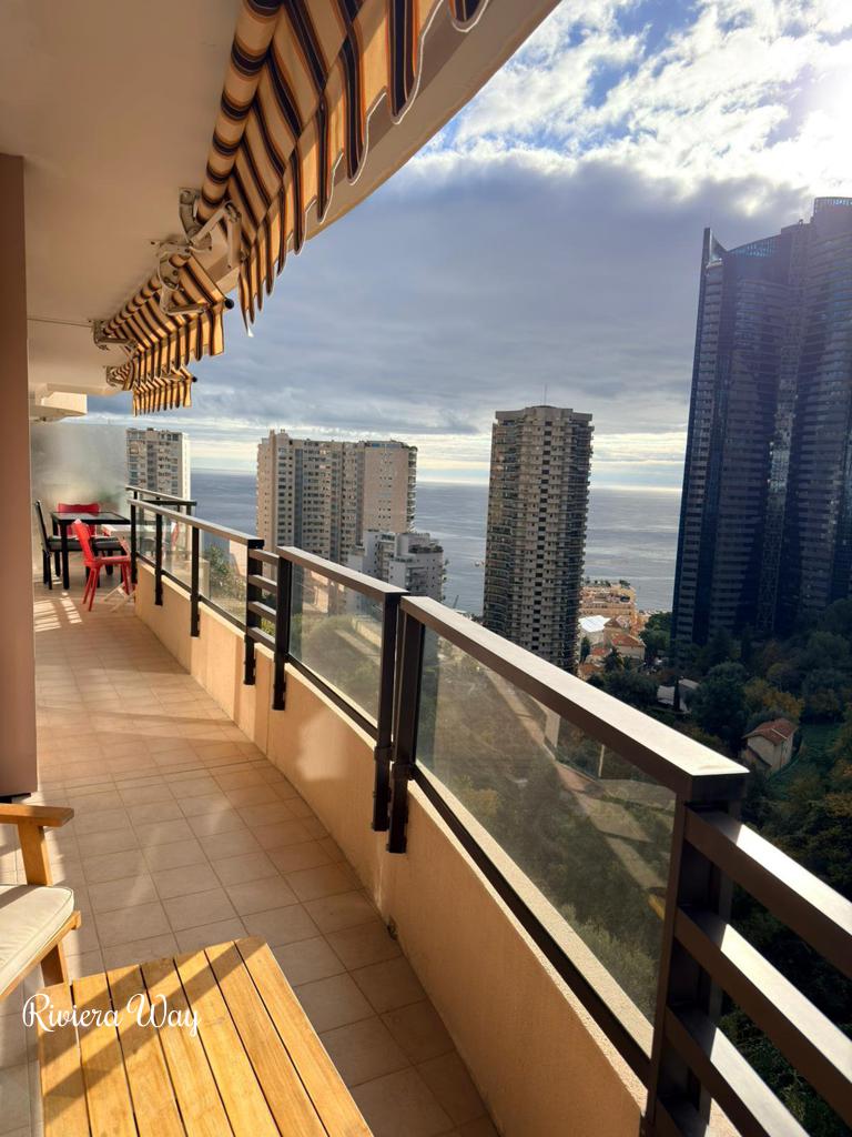 Apartment in Beausoleil, 60 m², photo #1, listing #105127008