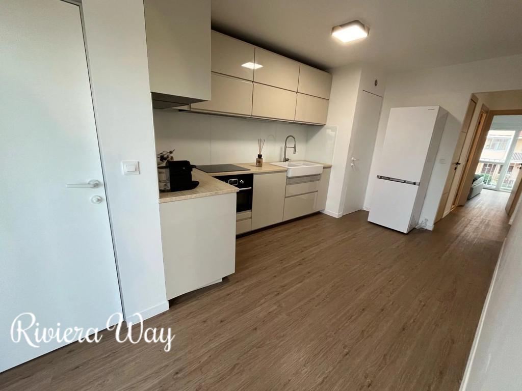4 room apartment in Vallauris, photo #7, listing #102841200
