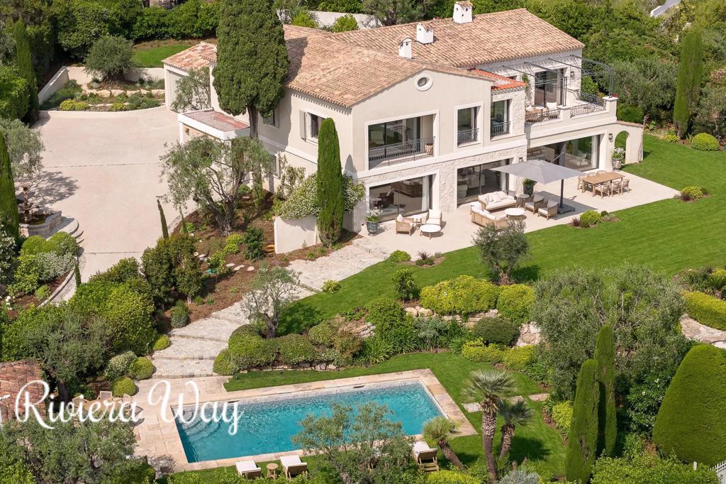 10 room villa in Cannes, photo #1, listing #107235660
