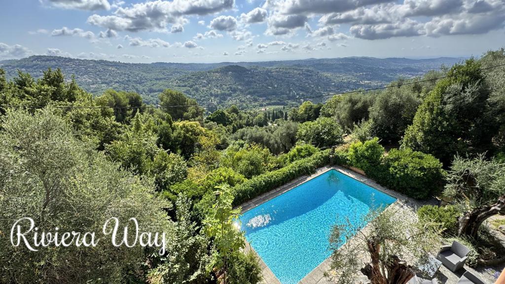 6 room villa in Grasse, photo #8, listing #103175478