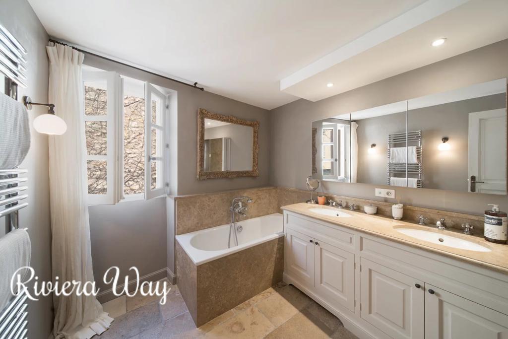 3 room villa in Mougins, photo #6, listing #105949116