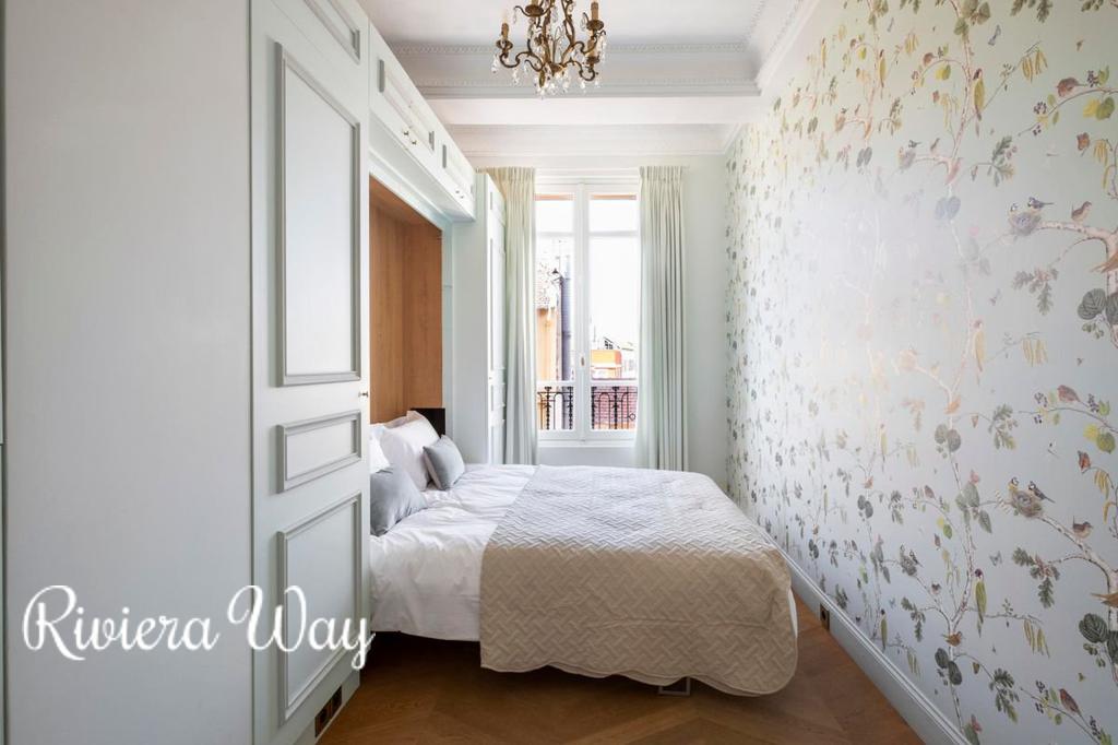 5 room apartment in Nice, 162 m², photo #2, listing #97784400