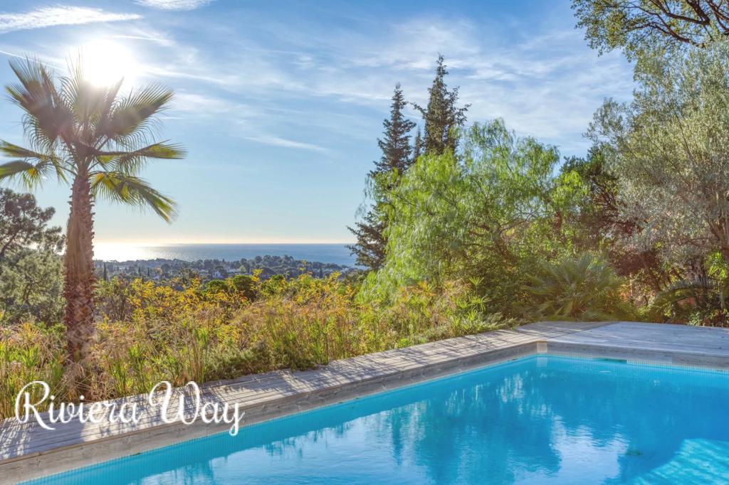 6 room villa in La Croix-Valmer, photo #6, listing #98233002