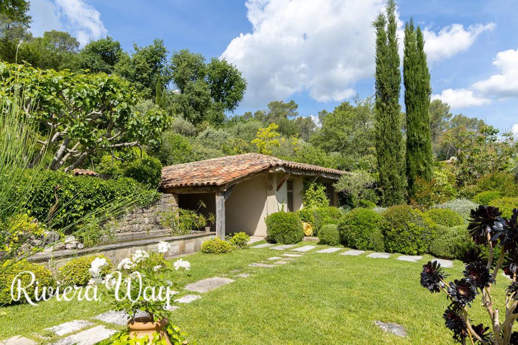 10 room villa in Fayence, photo #1, listing #103169178