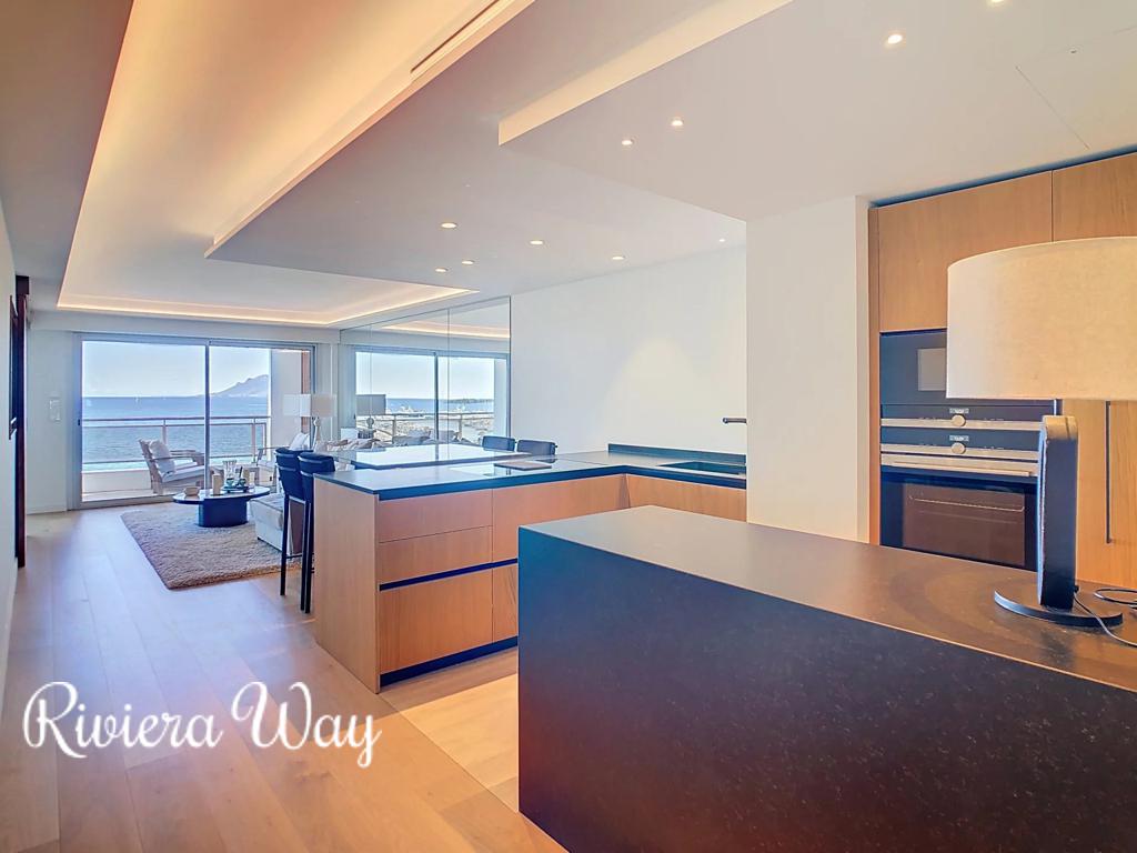 3 room apartment in Boulevard de la Croisette, photo #7, listing #104433084
