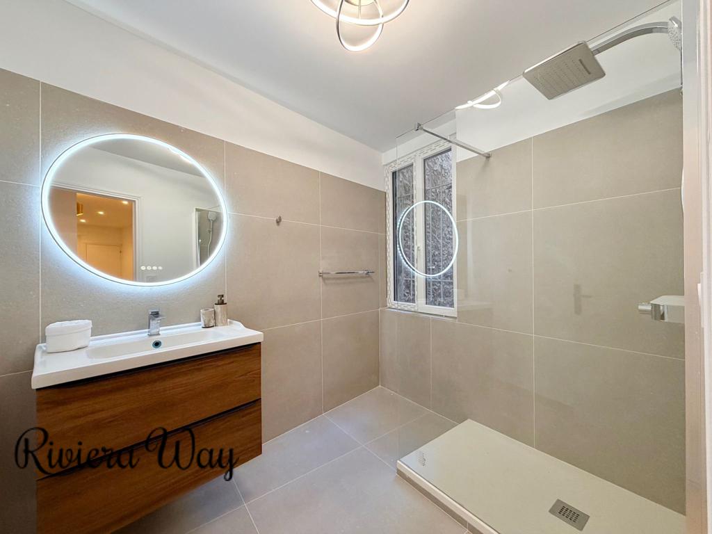 Apartment in Nice, 42 m², photo #4, listing #105644742