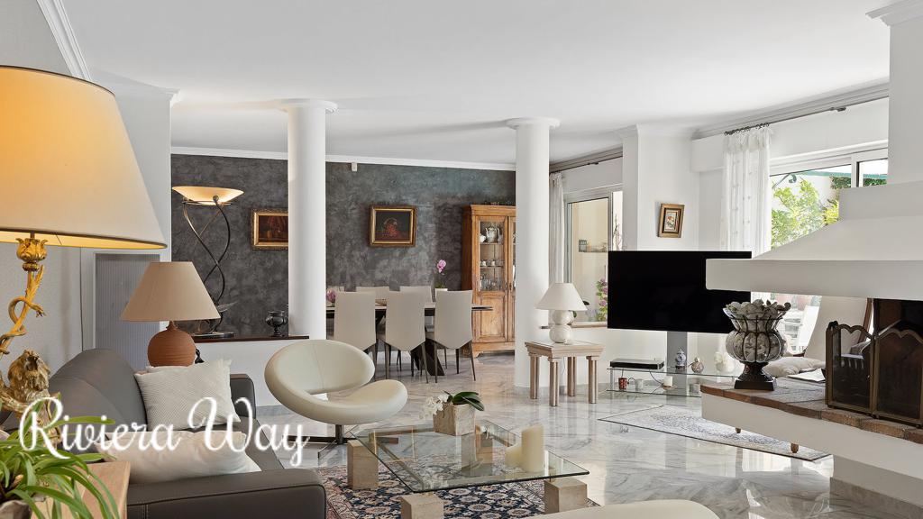 5 room villa in Cap d'Antibes, photo #4, listing #78916992