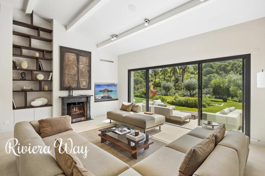 7 room villa in Mougins, photo #4, listing #106990674