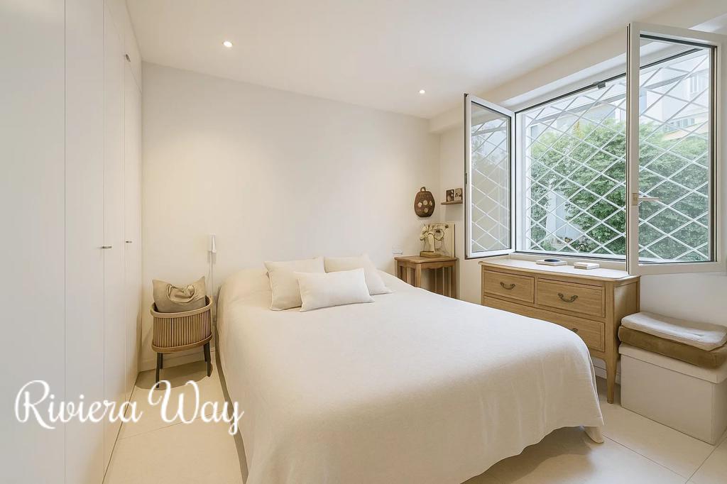 3 room apartment in Port Palm Beach, photo #9, listing #104501964