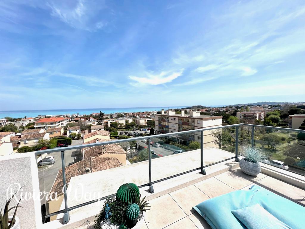 4 room apartment in Antibes, photo #9, listing #87551730