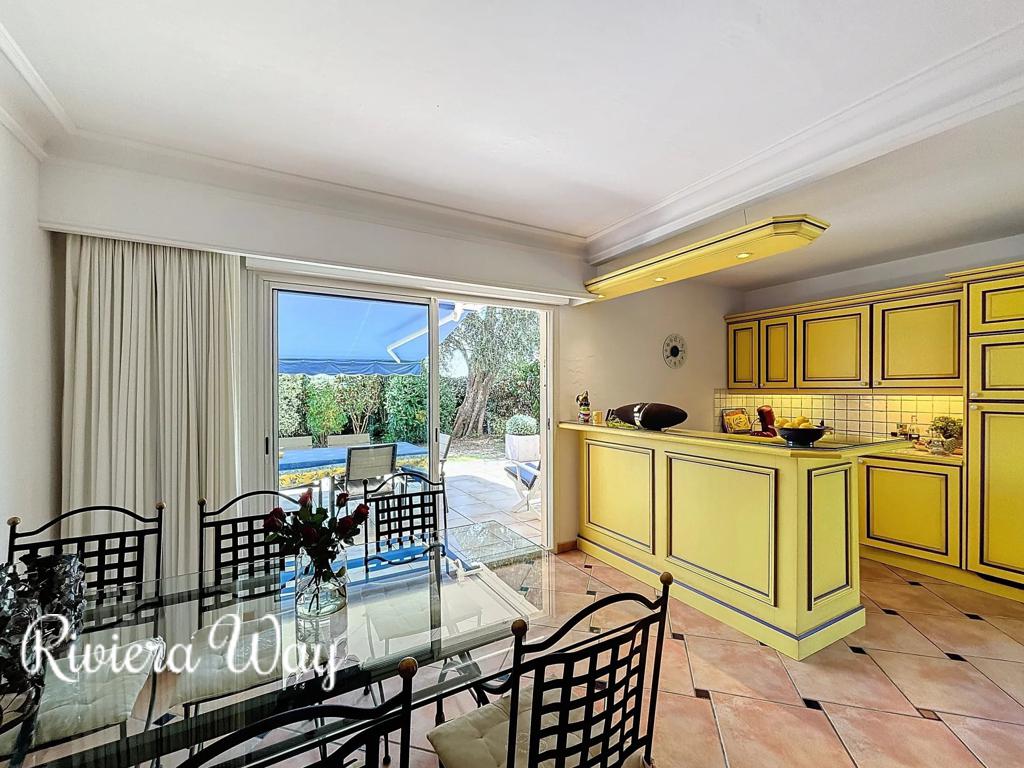 4 room apartment in Cap d'Antibes, photo #9, listing #100198728