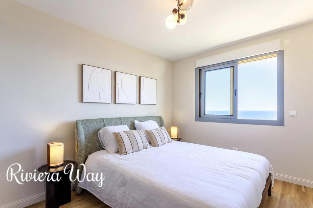 5 room apartment in Beausoleil, photo #1, listing #104941578