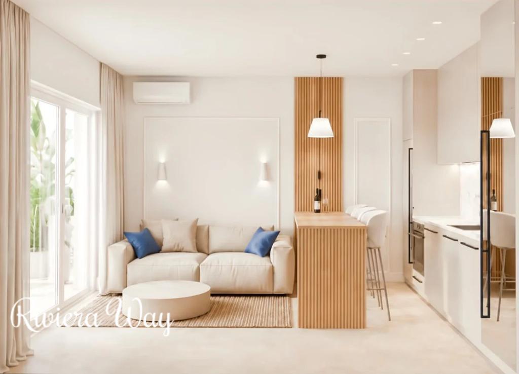 2 room apartment in Cannes, photo #1, listing #106375038