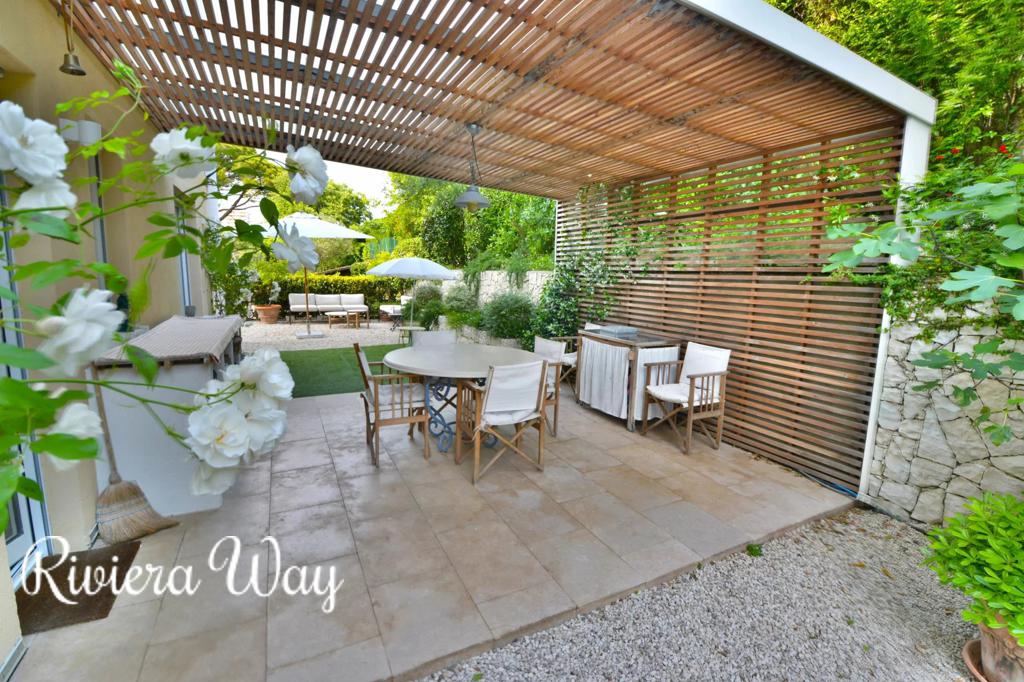 3 room apartment in Juan-les-Pins, photo #5, listing #103236966