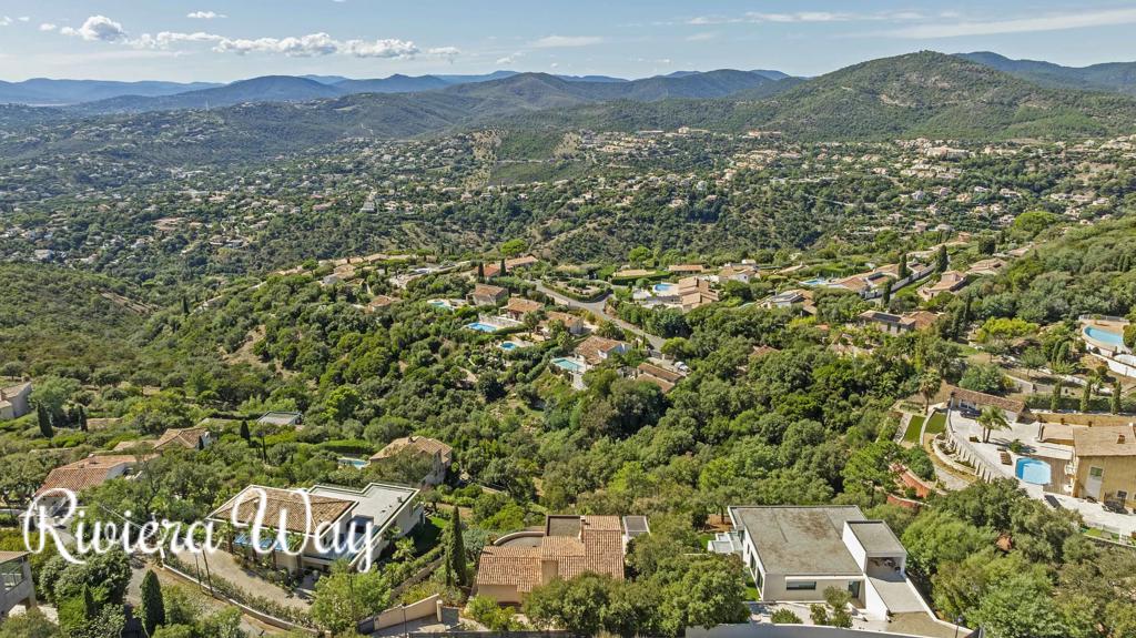 8 room villa in Roquebrune-sur-Argens, photo #5, listing #104358954