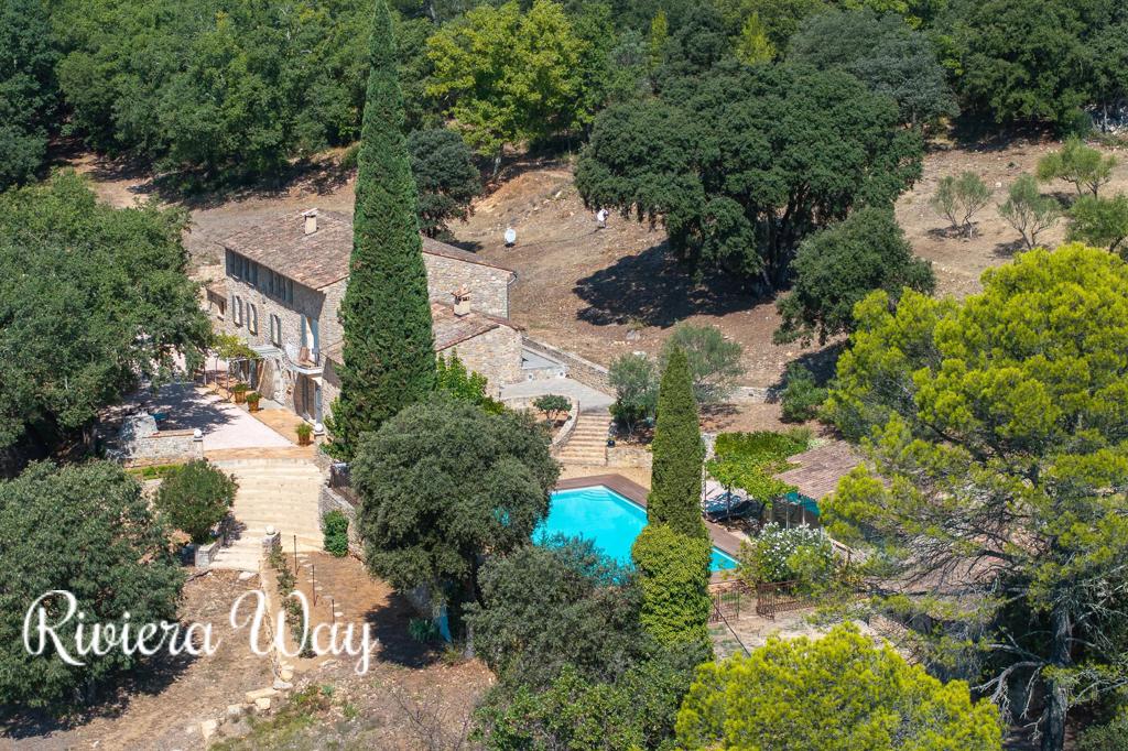 8 room villa in Lorgues, photo #1, listing #100353792