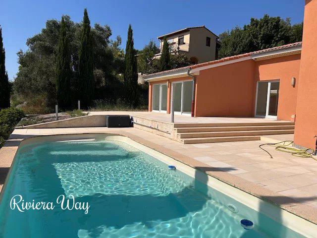 5 room villa in Mougins, photo #2, listing #103467378