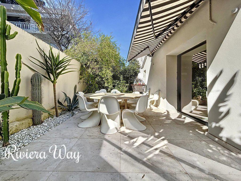 Villa in Cannes, 190 m², photo #3, listing #103196772