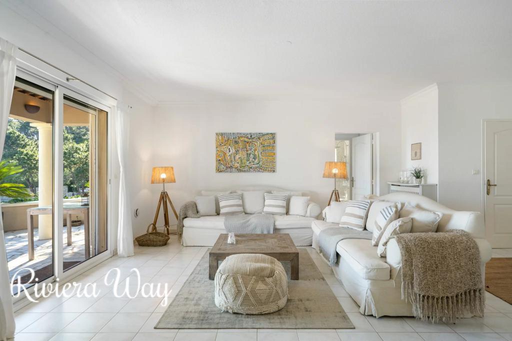 7 room villa in Theoule-sur-Mer, photo #9, listing #106461264